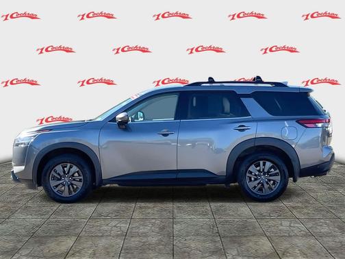 2022 Nissan Pathfinder SV 2WD