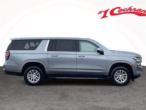 2023 Chevrolet Suburban LT