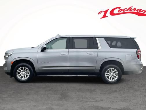 2023 Chevrolet Suburban LT