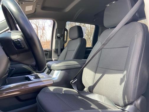 Summit White 2024 Chevrolet Silverado 3500 LT