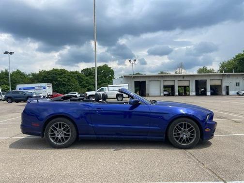 2014 Ford Mustang V6 Premium