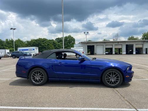 2014 Ford Mustang V6 Premium