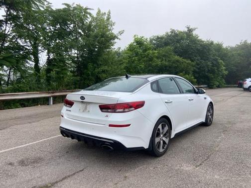 2019 Kia Optima S