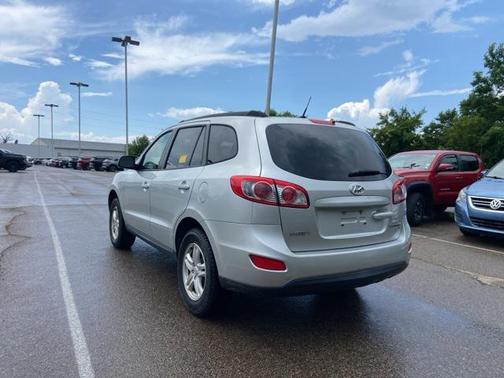 2011 Hyundai SANTA FE GLS