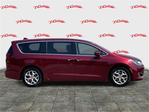 2019 Chrysler Pacifica Touring Plus