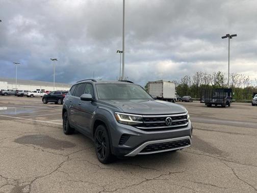 2022 Volkswagen Atlas 3.6L SE w/Technology