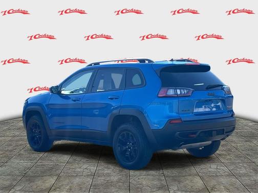2021 Jeep Cherokee Trailhawk