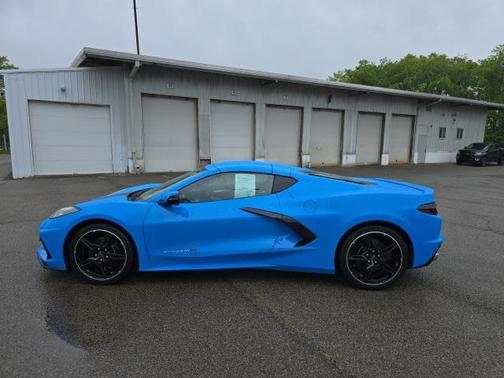 2024 Chevrolet Corvette Stingray w/2LT