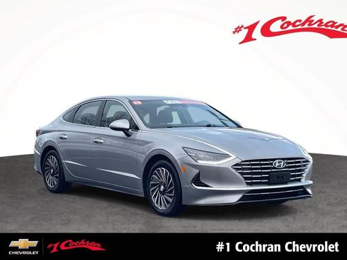 2023 Hyundai SONATA Hybrid SE