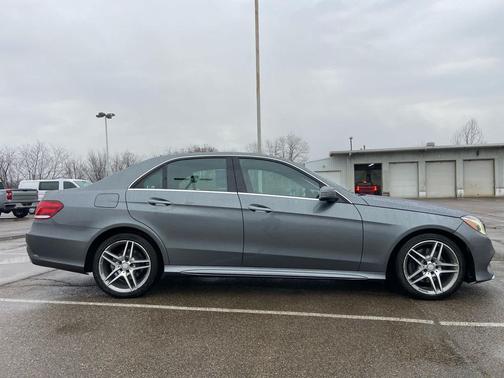2016 Mercedes-Benz E-Class 4MATIC