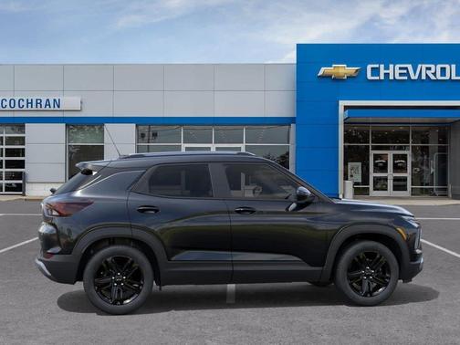 Mosaic Black Metallic 2026 Chevrolet Trailblazer LT
