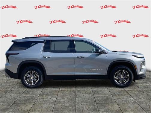 2024 Chevrolet Traverse LT
