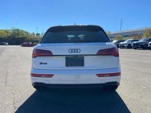 2024 Audi SQ5 3.0T Premium Plus