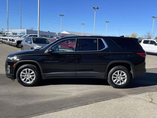 2023 Chevrolet Traverse LS