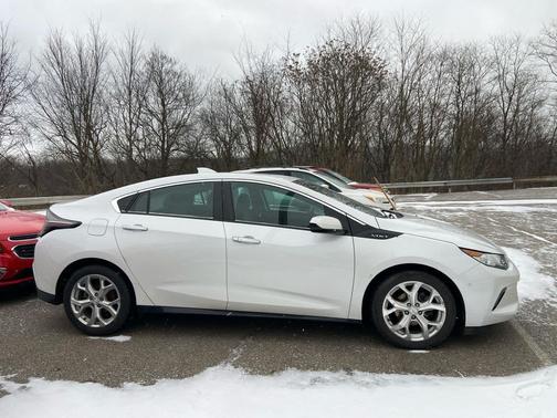 2017 Chevrolet Volt Premier