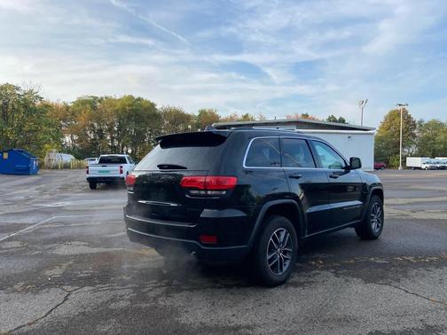 2018 Jeep Grand Cherokee Laredo E