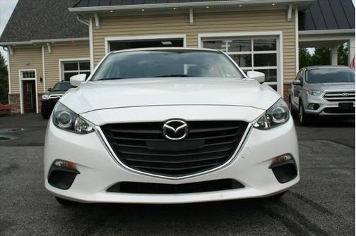 2015 Mazda Mazda3 i Sport