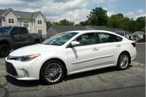 2016 Toyota Avalon Limited
