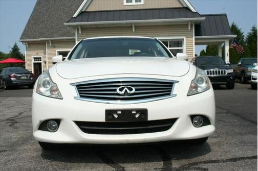 2013 INFINITI G37x Base