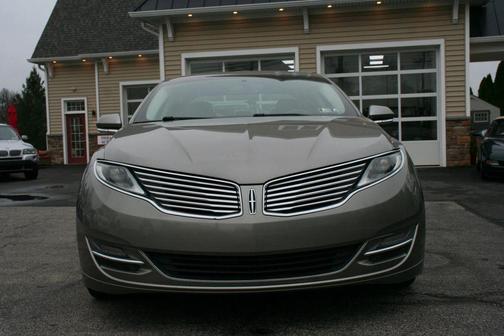 2015 Lincoln MKZ Base