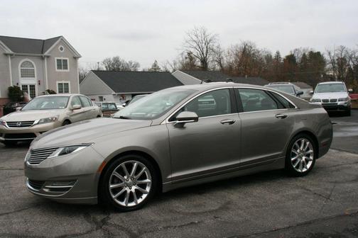 2015 Lincoln MKZ Base
