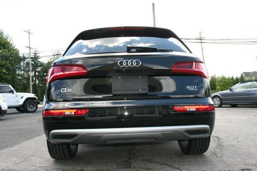 Black 2018 Audi Q5 2.0T Tech Premium