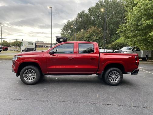 2025 Chevrolet Colorado 2WD LT