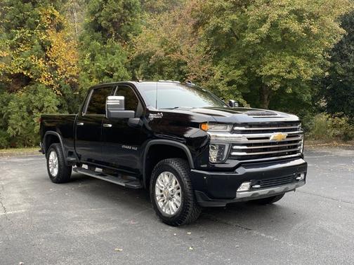 2022 Chevrolet Silverado 2500 High Country