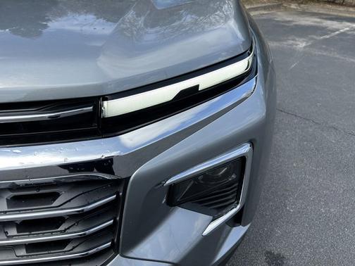 2025 Chevrolet Traverse FWD LT