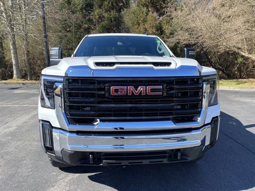 2024 GMC Sierra 2500 Pro