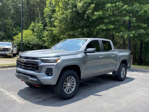 2024 Chevrolet Colorado 2WD LT