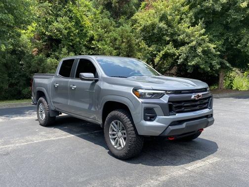 2024 Chevrolet Colorado 2WD LT