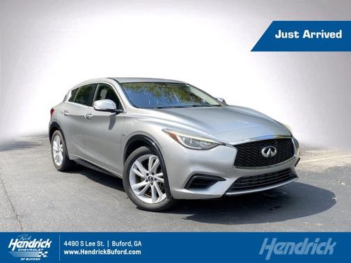2018 INFINITI QX30 Luxury