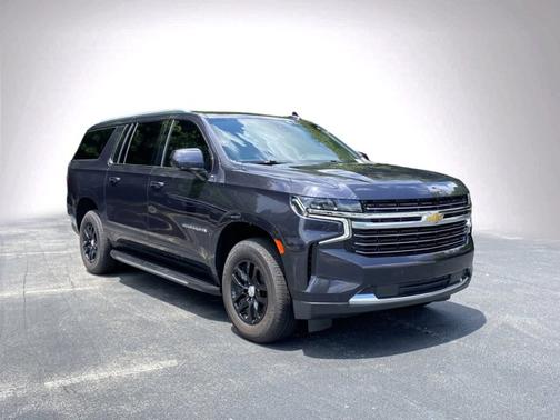 2022 Chevrolet Suburban LT