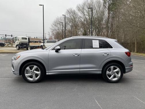 2020 Audi Q3 Premium