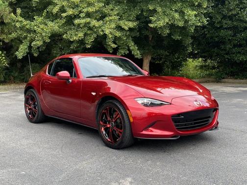 Soul Red Crystal Metallic 2022 Mazda MX-5 Miata RF Grand Touring