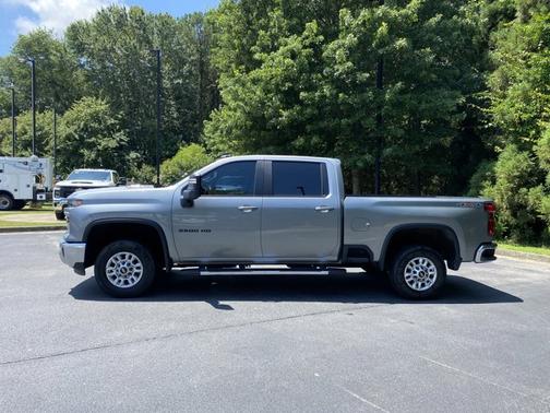 2024 Chevrolet Silverado 2500 LT