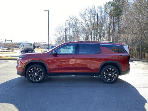 2025 Chevrolet Traverse FWD LT
