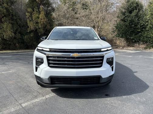 2025 Chevrolet Traverse FWD LT