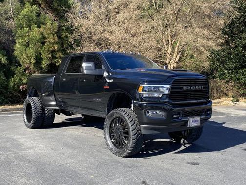 2024 RAM 3500 Laramie