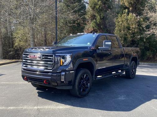 2024 GMC Sierra 2500 AT4