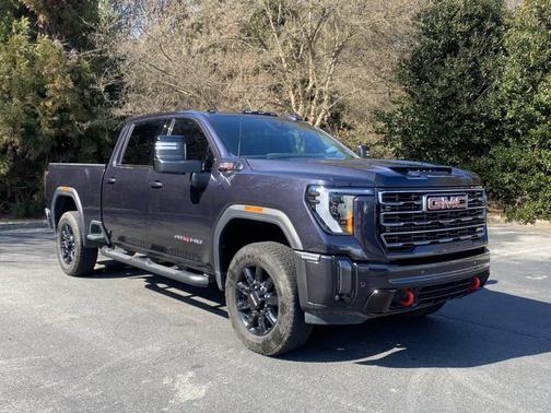 2024 GMC Sierra 2500 AT4