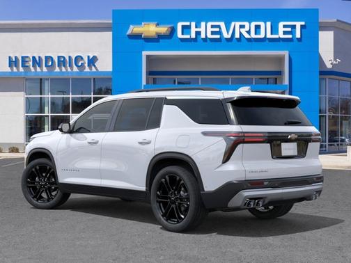 Summit White 2026 Chevrolet Traverse FWD LT