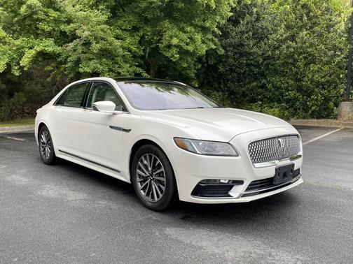 2017 Lincoln Continental Reserve
