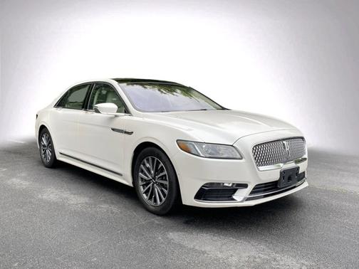 2017 Lincoln Continental Reserve
