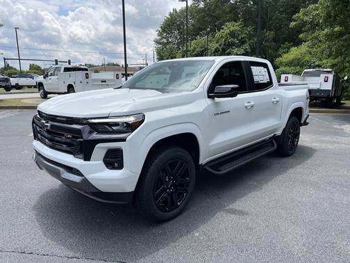 2025 Chevrolet Colorado 4WD Z71