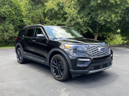 2023 Ford Explorer Platinum