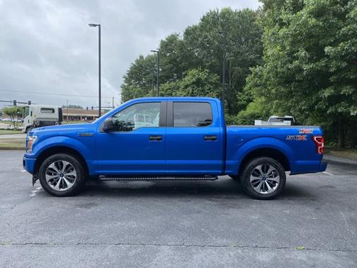 Velocity Blue Metallic 2020 Ford F-150 XL