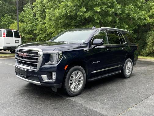 Midnight Blue Metallic 2021 GMC Yukon SLT