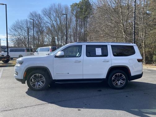 2022 Jeep Wagoneer Series III